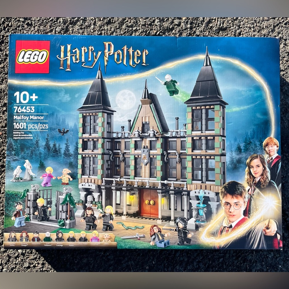 LEGO Harry Potter: Malfoy Manor (76453) Brand New Sealed